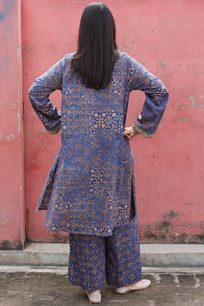 Ajrak Noir Thread play Set